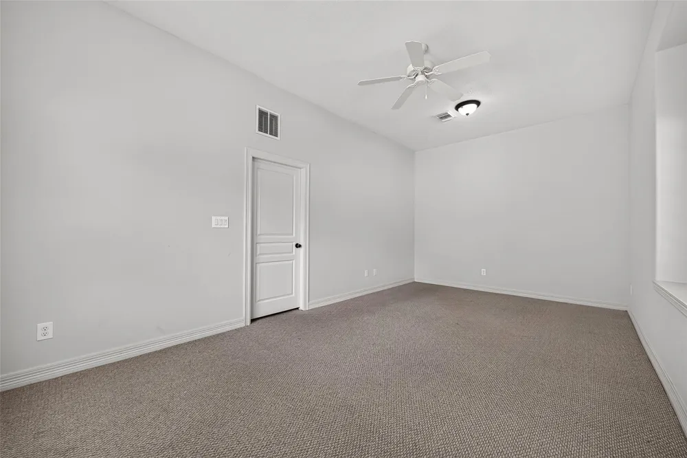 8602 Two Sisters Court Missouri City, TX 77459