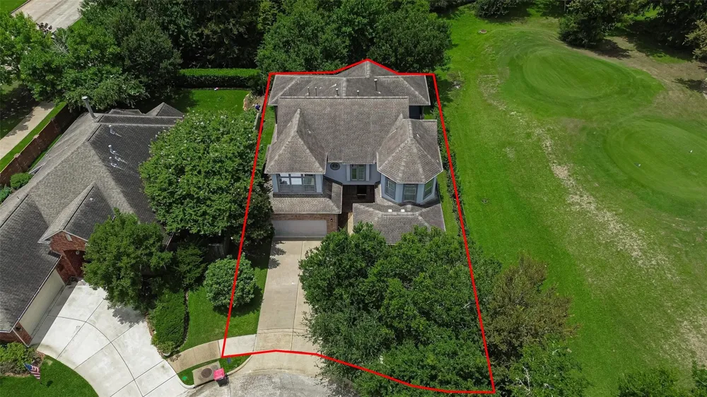 8602 Two Sisters Court Missouri City, TX 77459