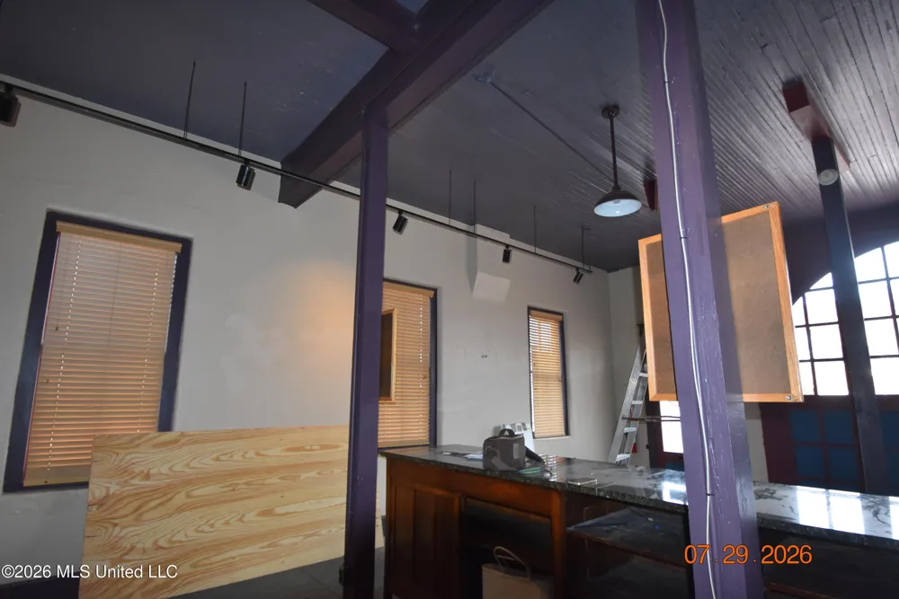 500 Howard Street Greenwood, MS 38930