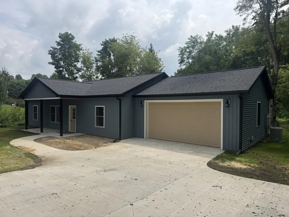 10833 Hoffman Road Three Rivers, MI 49093