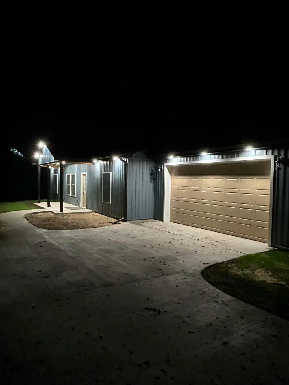 10833 Hoffman Road Three Rivers, MI 49093