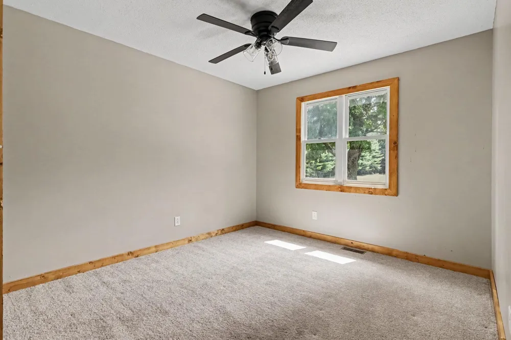 8312 48th Avenue Covert, MI 49043