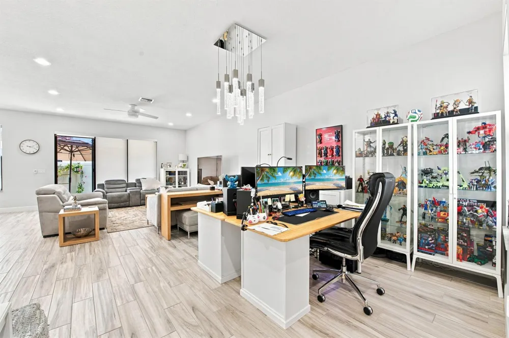 20916 NW 1ST DRIVE Pembroke Pines, FL 33029