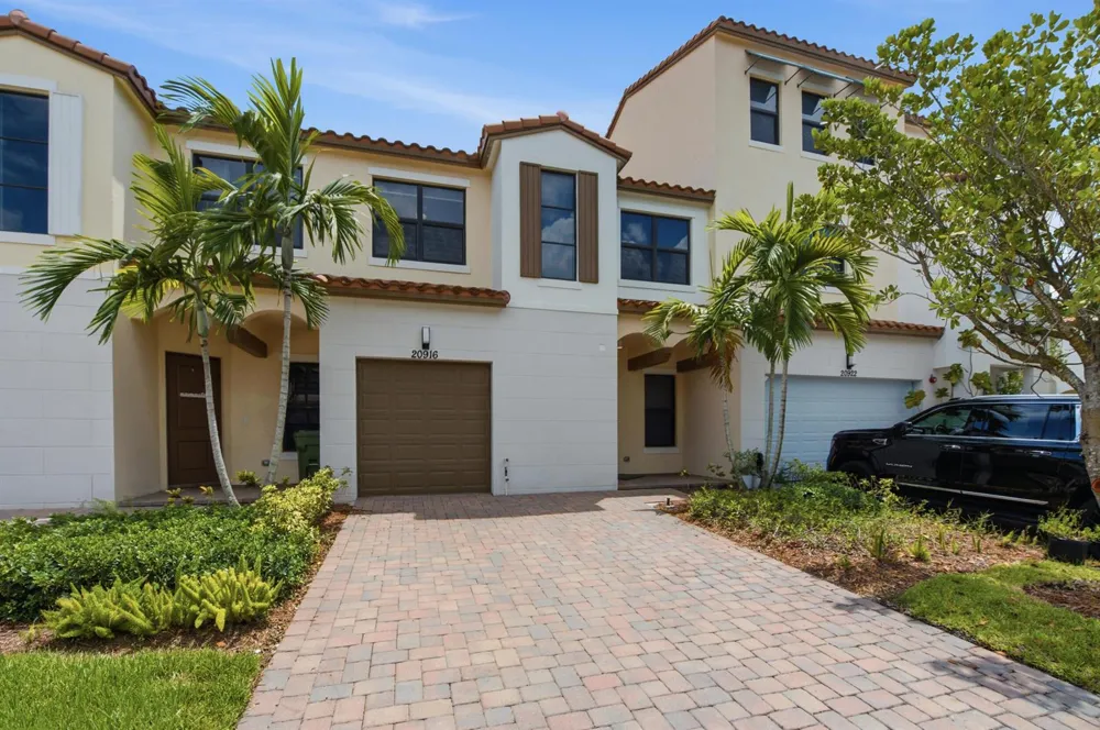 20916 NW 1ST DRIVE Pembroke Pines, FL 33029