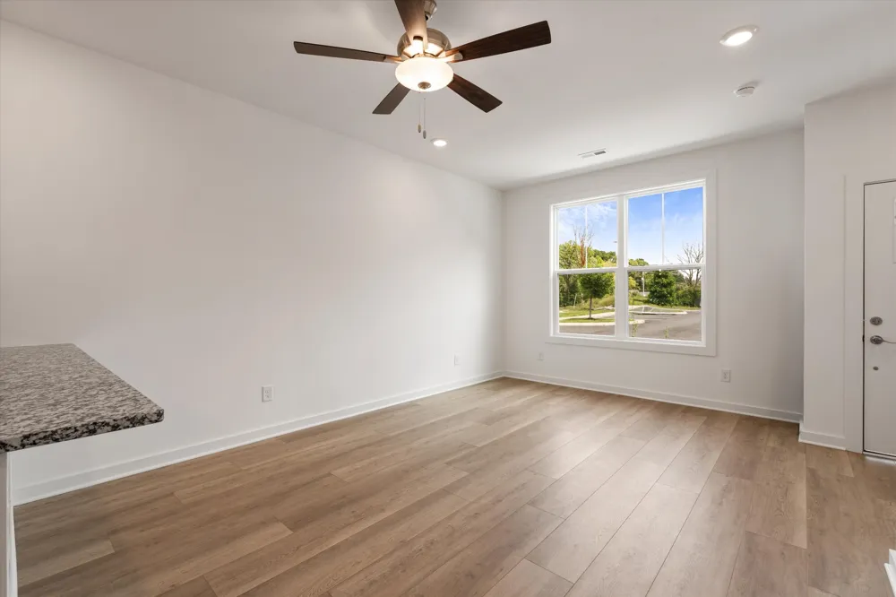 1170 S Dickerson Rd #26 Goodlettsville, TN 37072