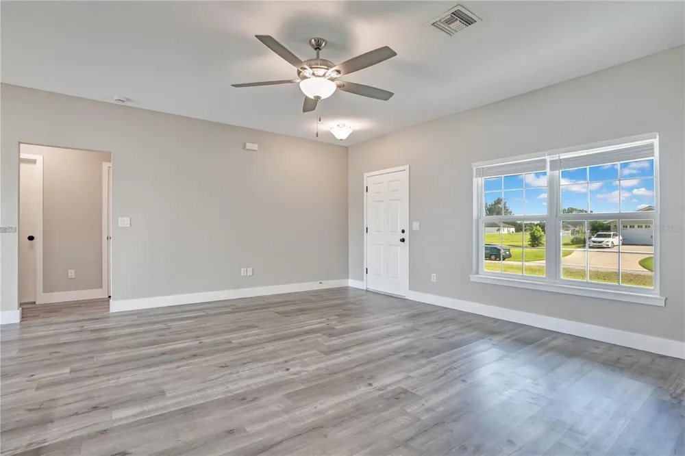 8833 HAMPSHIRE DRIVE Sebring, FL 33876