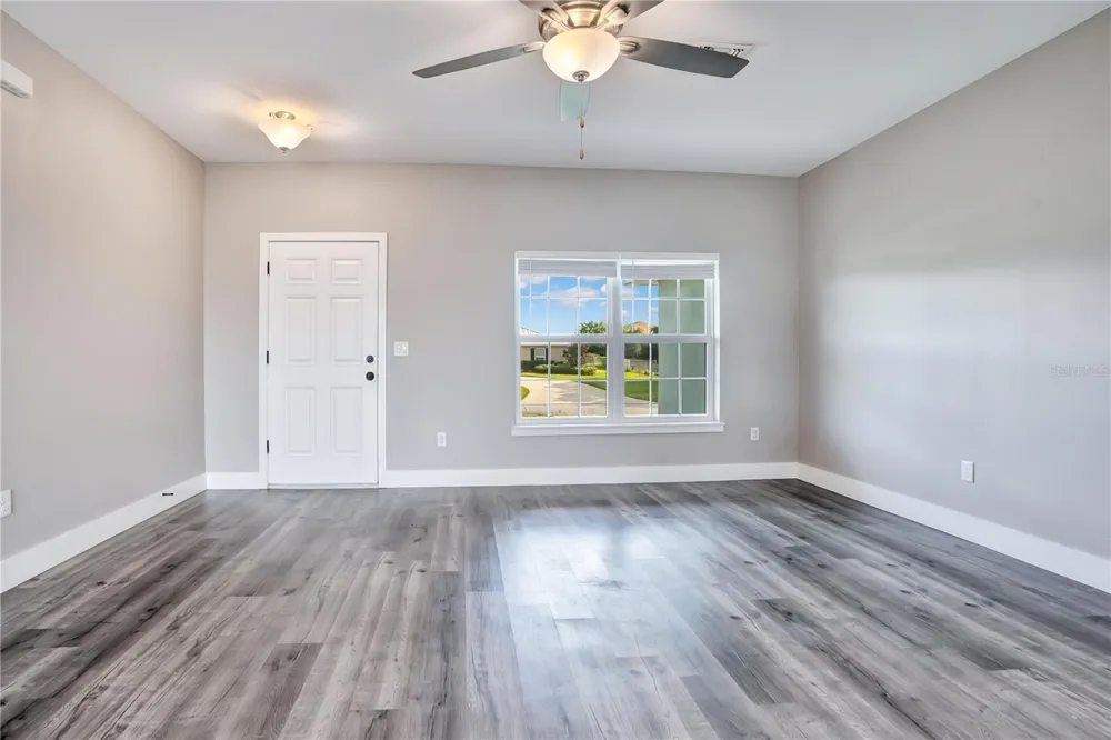 8833 HAMPSHIRE DRIVE Sebring, FL 33876