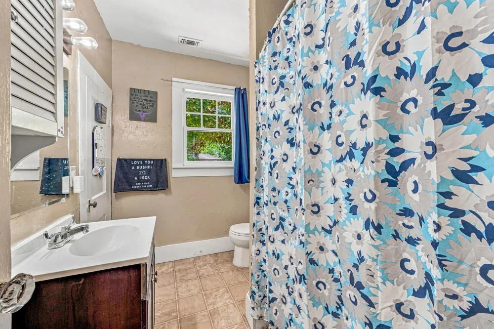 814 Ollie Street Stephenville, TX 76401