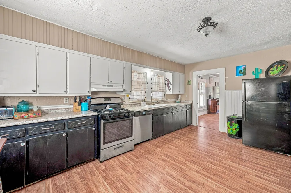 814 Ollie Street Stephenville, TX 76401