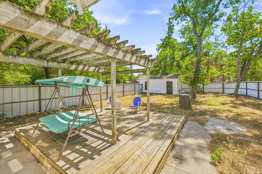 814 Ollie Street Stephenville, TX 76401