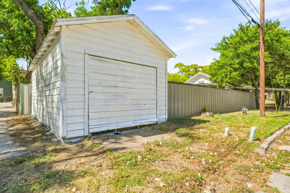 814 Ollie Street Stephenville, TX 76401