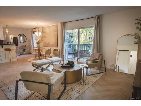 2150 S Vaughn Way #204D