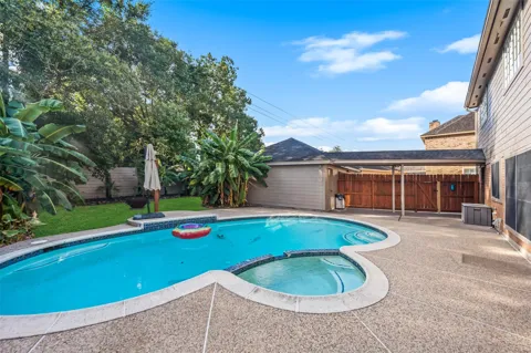 4422 Pine Breeze Drive