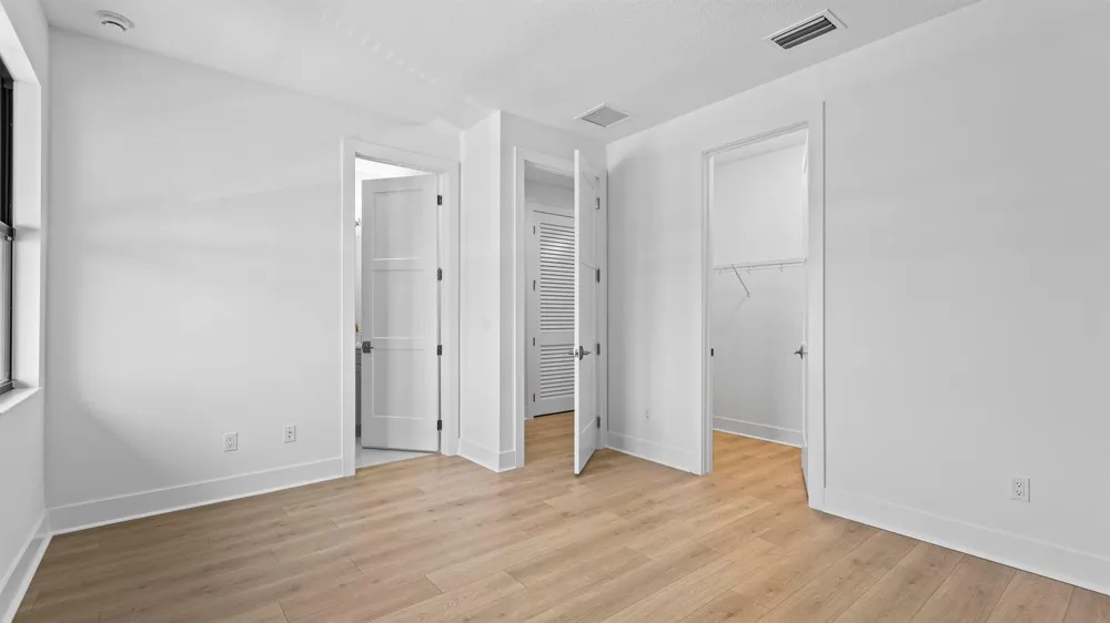 13290 Artisan Circle Palm Beach Gardens, FL 33418