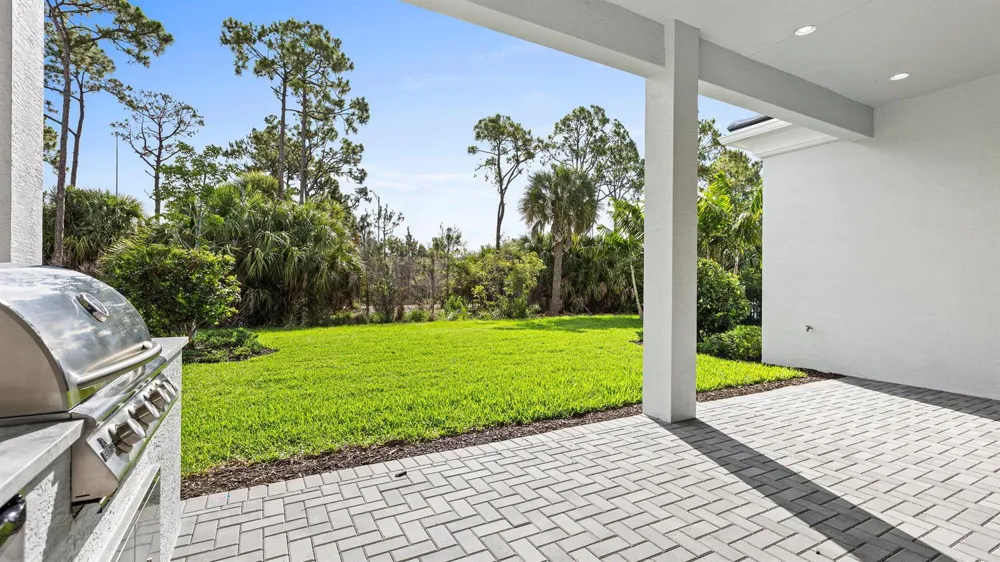 13290 Artisan Circle Palm Beach Gardens, FL 33418