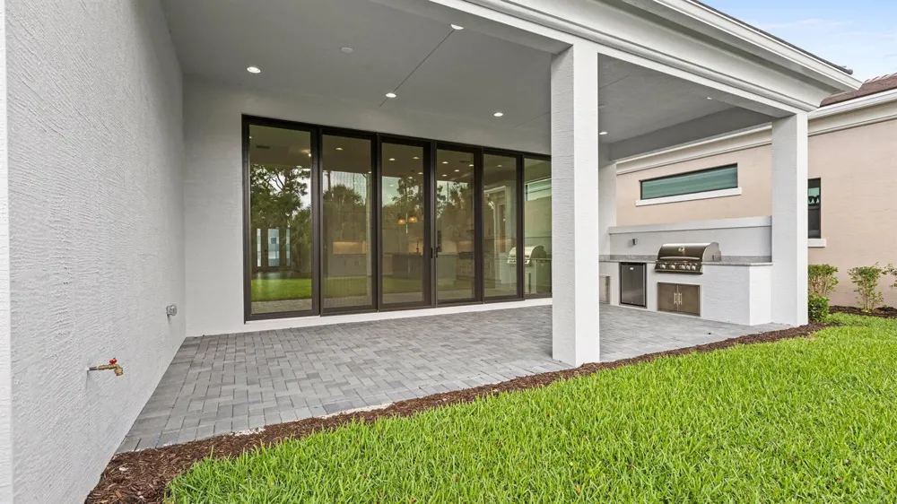 13290 Artisan Circle Palm Beach Gardens, FL 33418