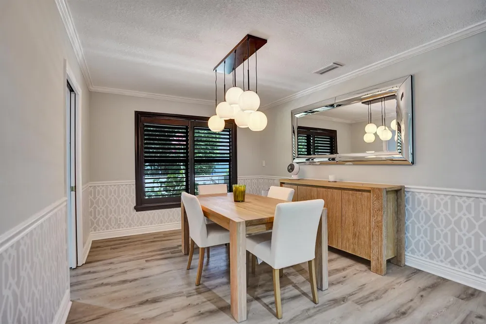 2281 NW 36TH STREET Boca Raton, FL 33431