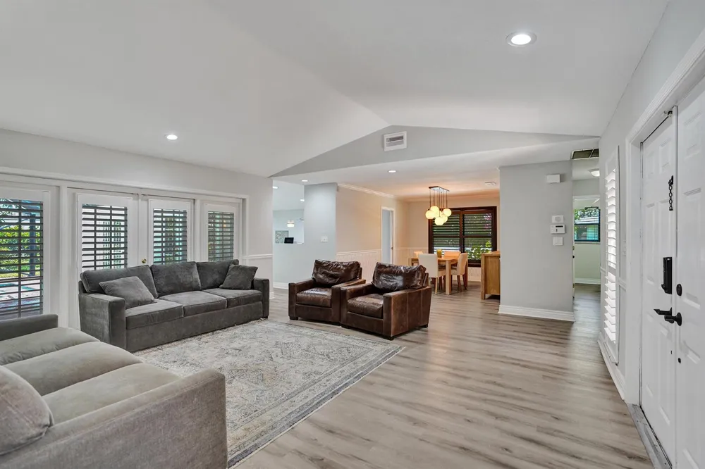 2281 NW 36TH STREET Boca Raton, FL 33431