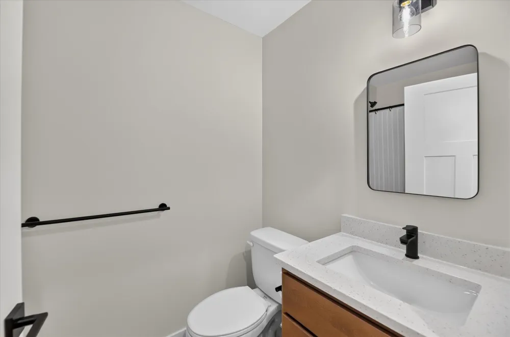 9851 Cedar Creek Road Hope Township, MI 49046