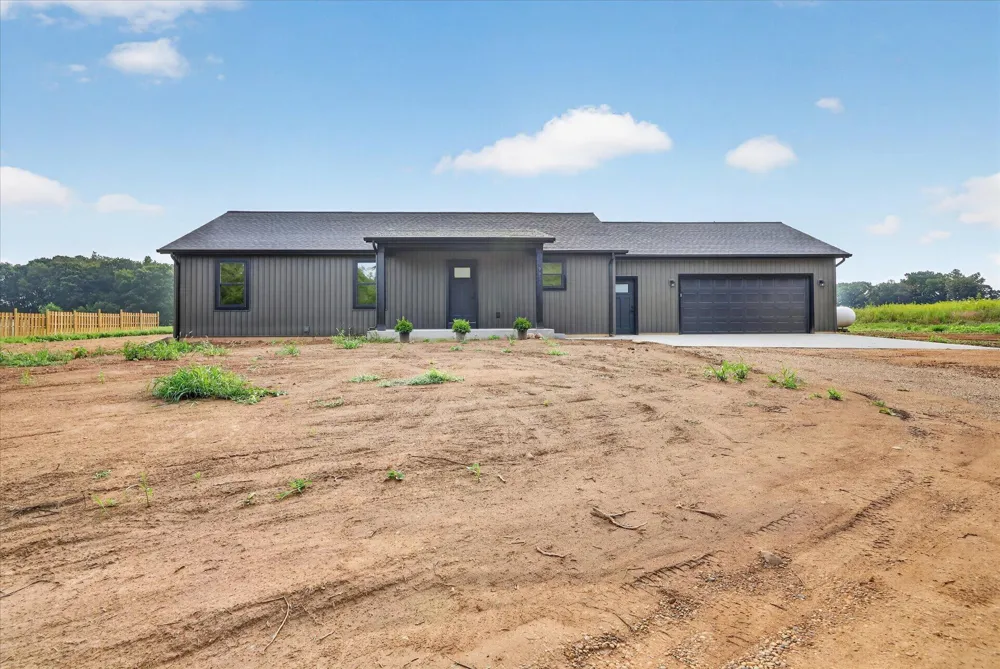 9851 Cedar Creek Road Hope Township, MI 49046