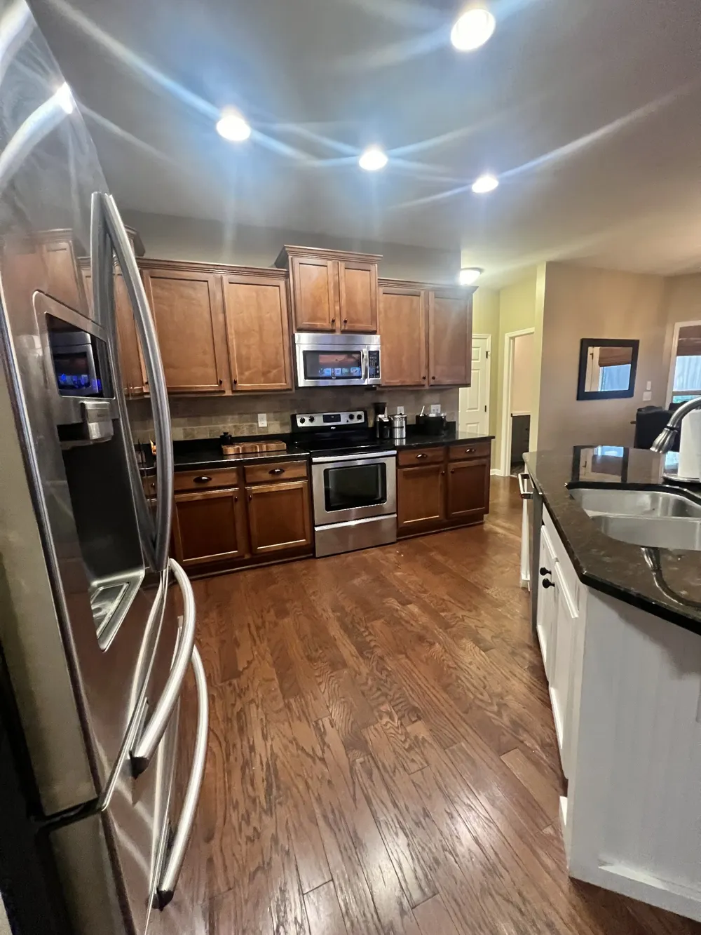 1081 Avery Trace Cir Hendersonville, TN 37075