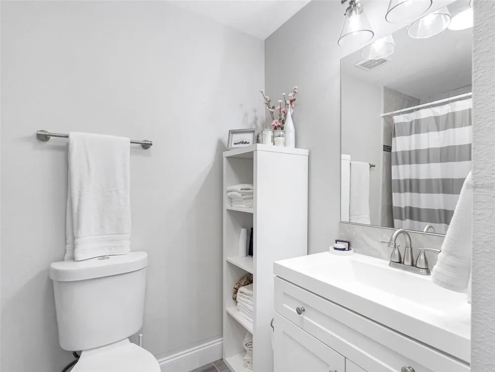 4306 SUNRAY COURT Tampa, FL 33615