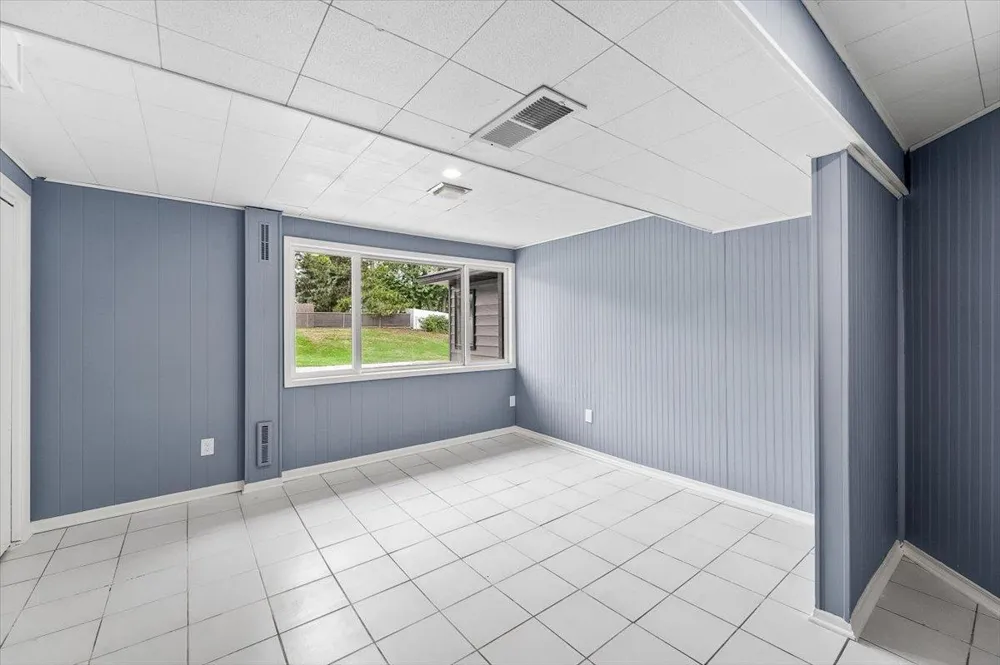 1401 Winnetka Avenue Golden Valley, MN 55427