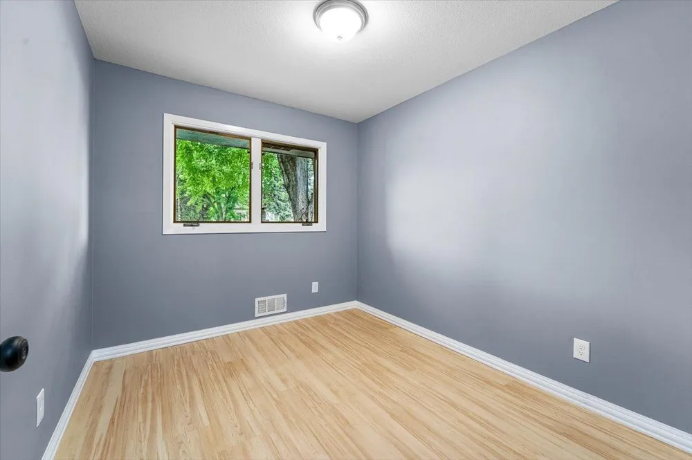 1401 Winnetka Avenue Golden Valley, MN 55427