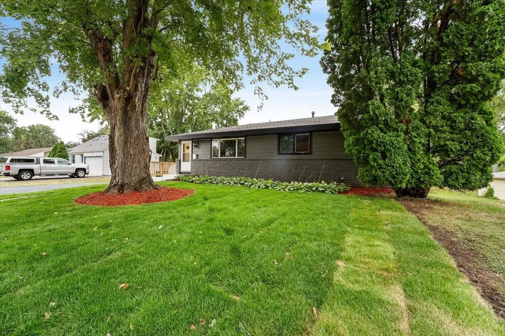 1401 Winnetka Avenue Golden Valley, MN 55427
