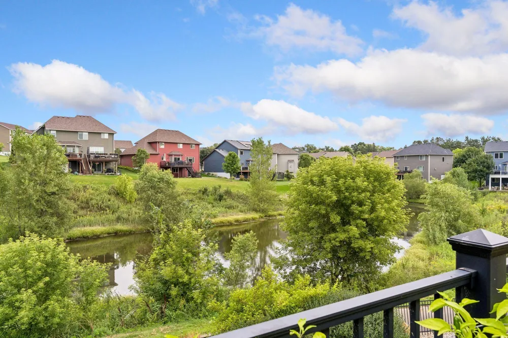 7623 Addisen Court Inver Grove Heights, MN 55077