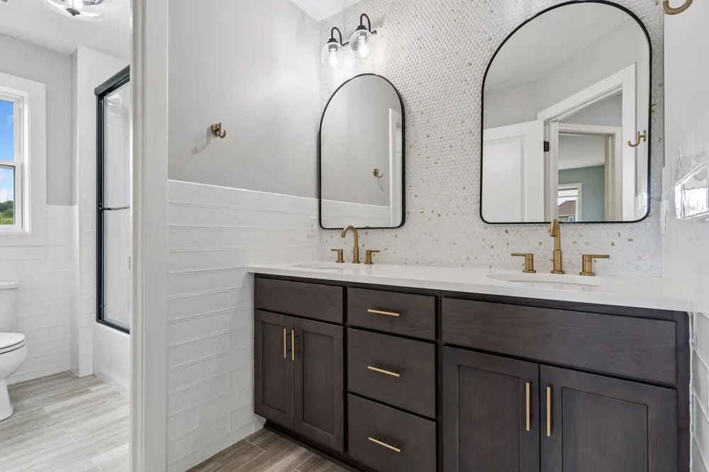 7623 Addisen Court Inver Grove Heights, MN 55077