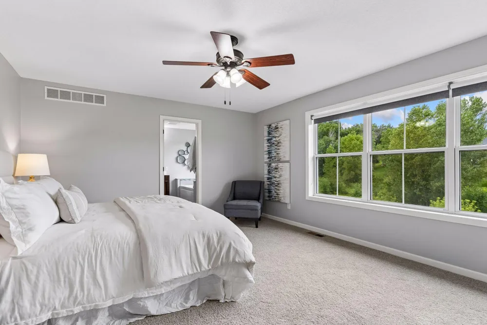 7623 Addisen Court Inver Grove Heights, MN 55077