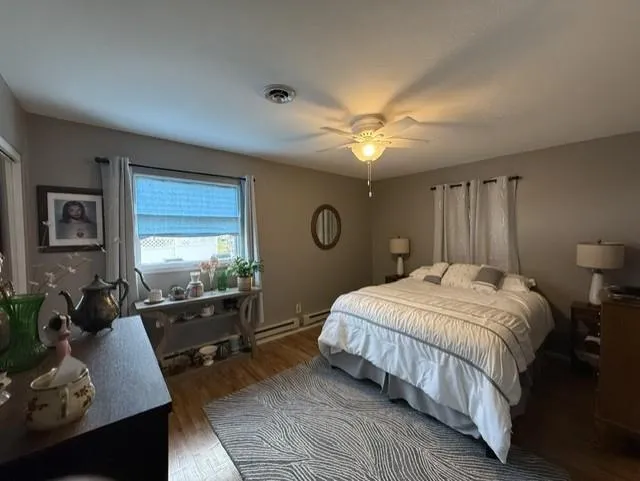 421 NE 4th Street NE Valley City, ND 58072
