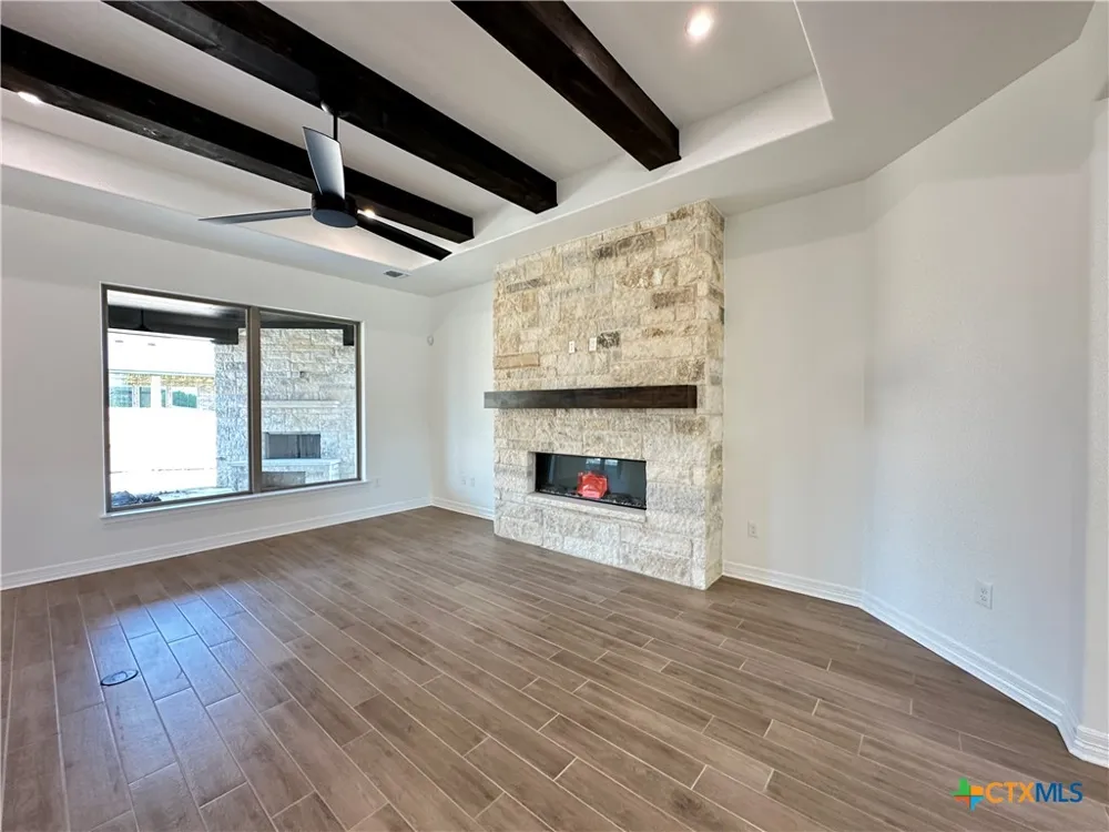 800 Eagle Heights Drive Salado, TX 76571