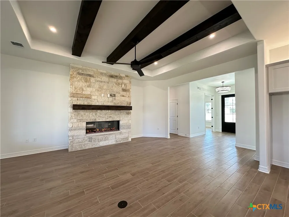 800 Eagle Heights Drive Salado, TX 76571