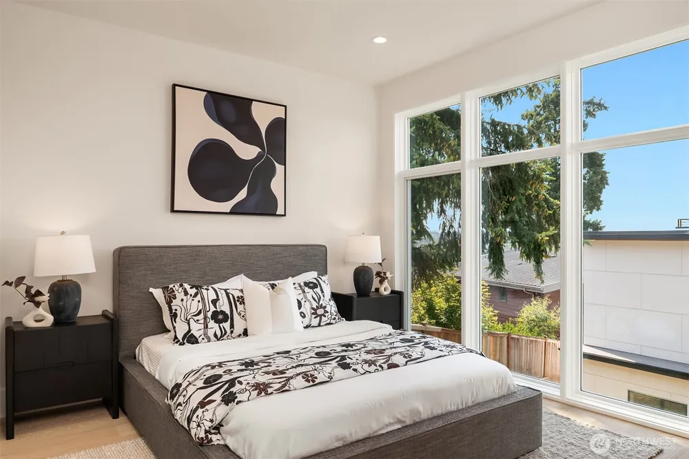 13011 SE Newport Way Bellevue, WA 98006
