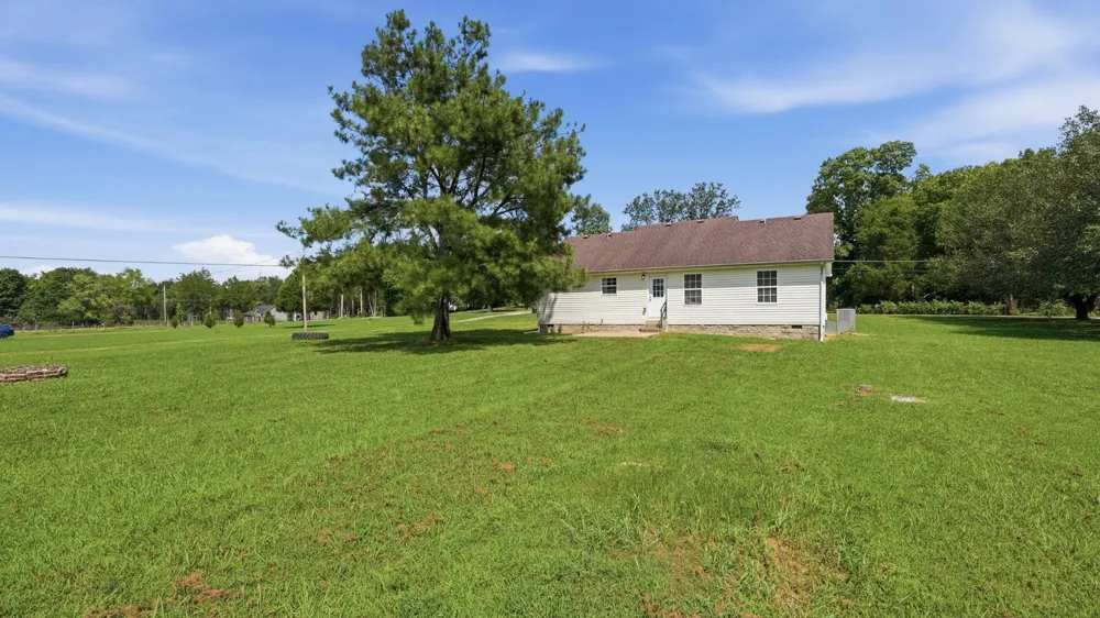 2428 Anes Station Rd Lewisburg, TN 37091