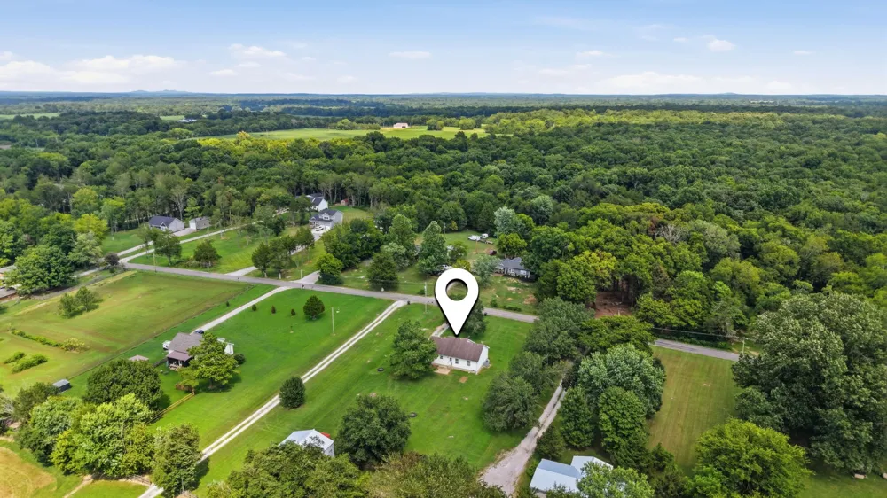 2428 Anes Station Rd Lewisburg, TN 37091
