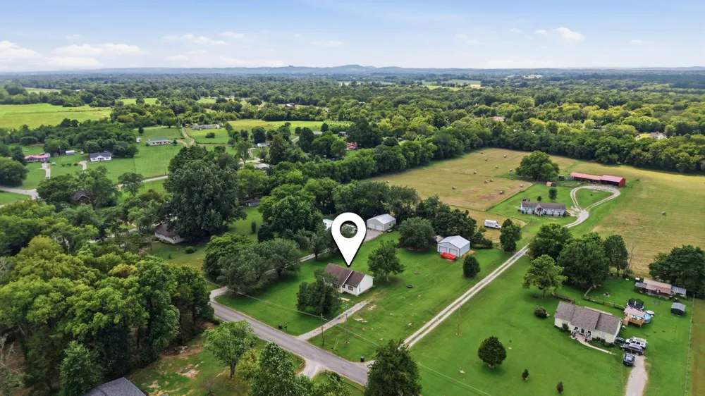 2428 Anes Station Rd Lewisburg, TN 37091
