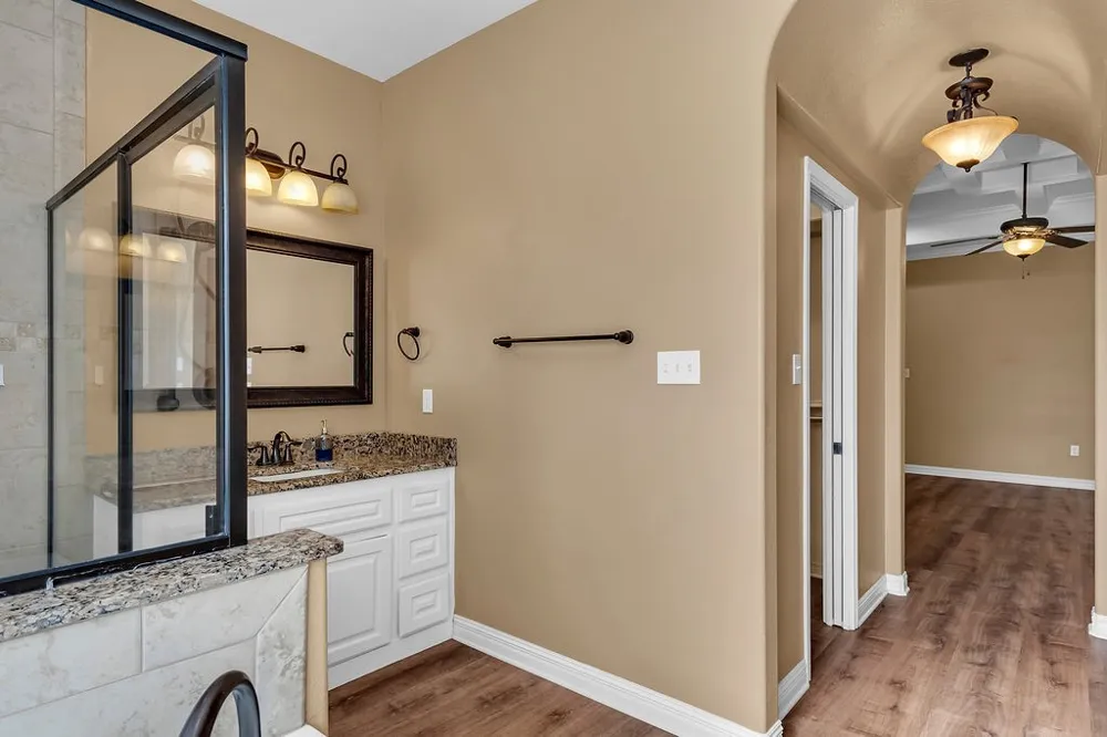 2742 Yeager Corpus Christi, TX 78410