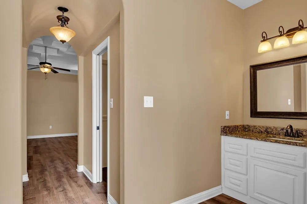 2742 Yeager Corpus Christi, TX 78410