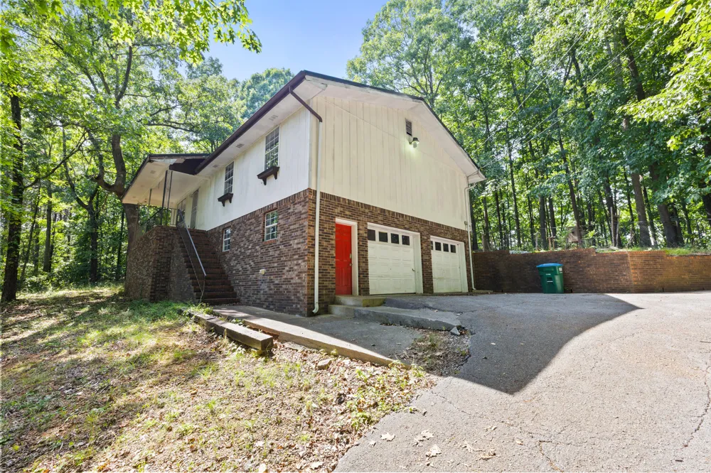 705 Scenic Drive Rossville, GA 30741