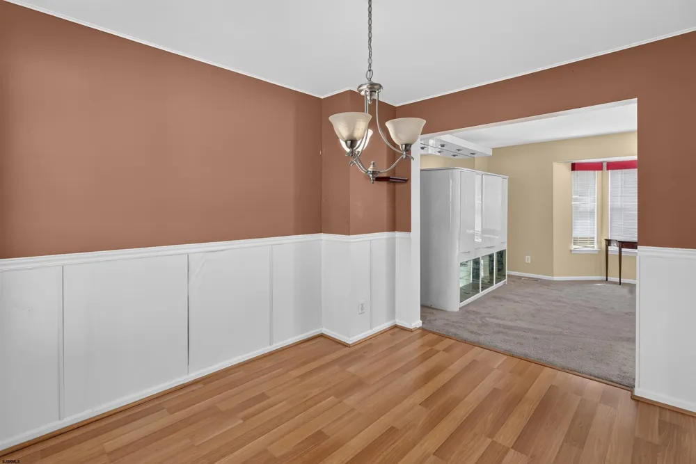 6191 Eagle Mays Landing, NJ 08330