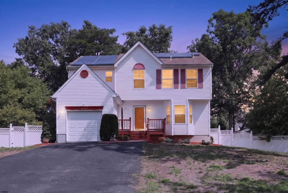 6191 Eagle Mays Landing, NJ 08330