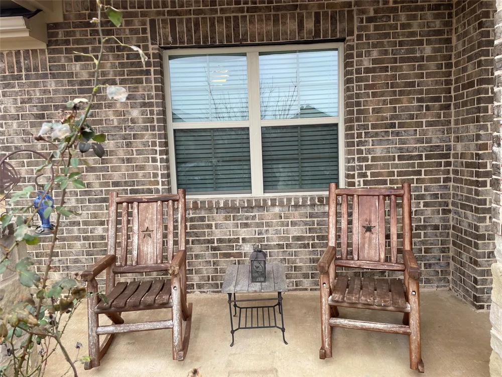 8 Pleasant Valley Sanger, TX 76266