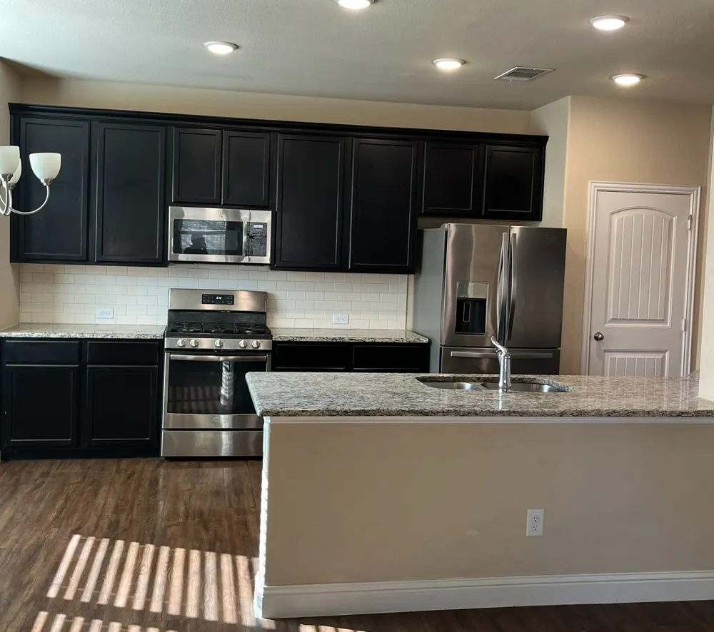 8 Pleasant Valley Sanger, TX 76266
