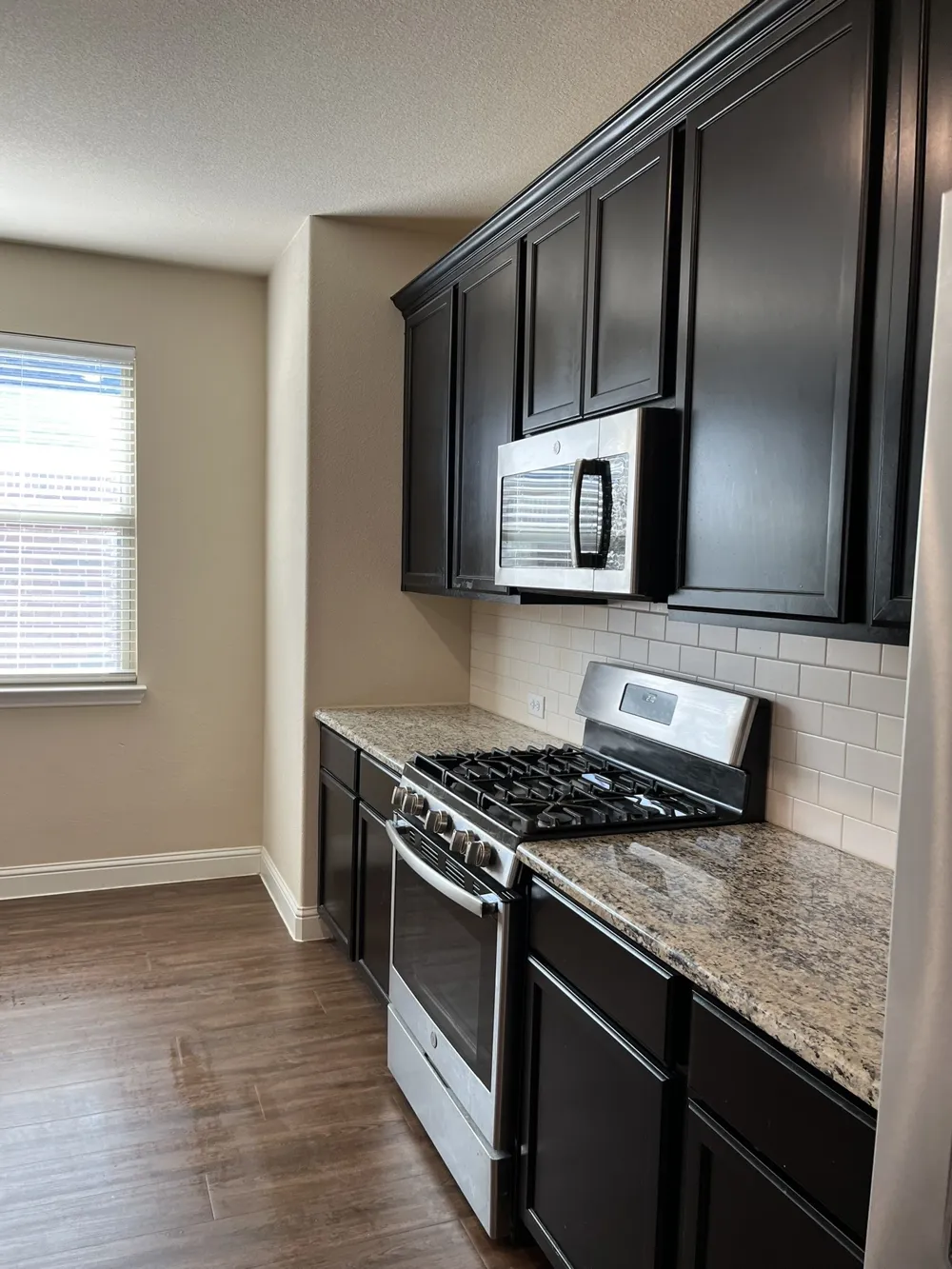 8 Pleasant Valley Sanger, TX 76266