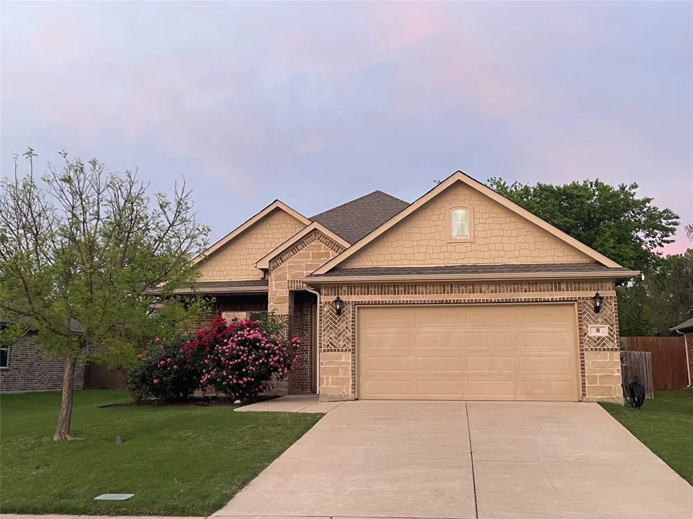 8 Pleasant Valley Sanger, TX 76266
