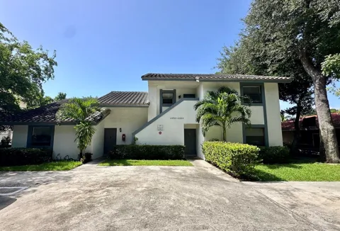 11464 NW 39th Street #11464