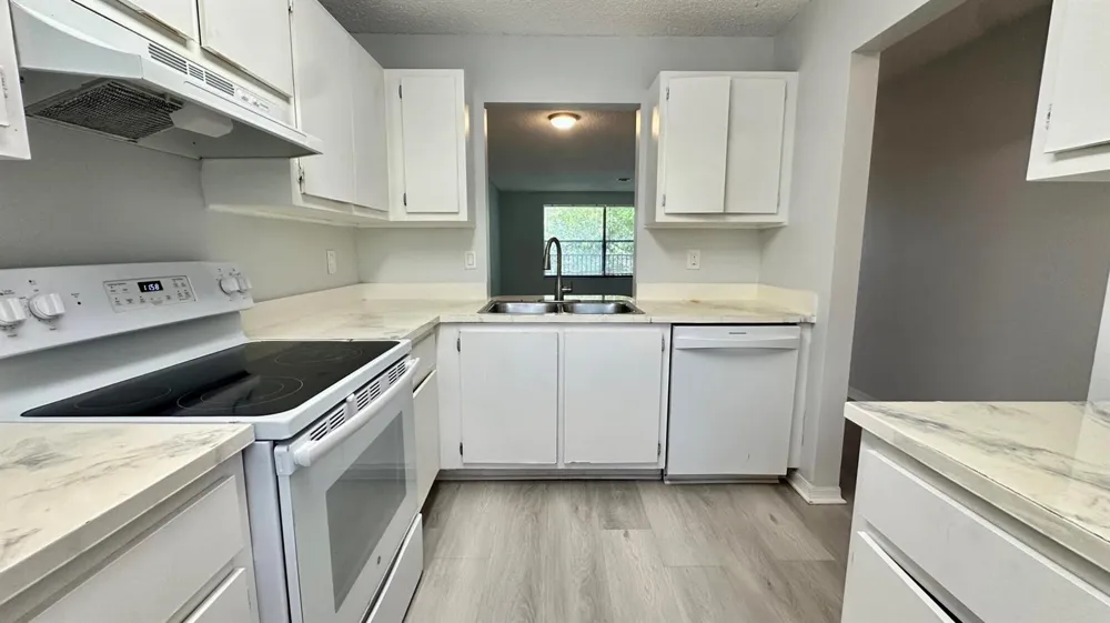 11464 NW 39th Street #11464 Coral Springs, FL 33065
